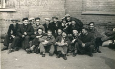 Студенты 1 курса едут на полевые работы 1955 г.