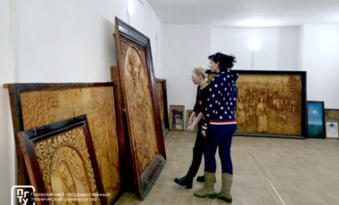 Уникальная галерея деревянной скульптуры Георгия Короткова вновь принимает посетителей в здании первого корпуса ПГТУ