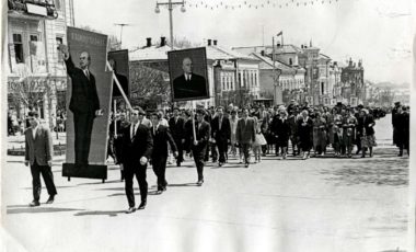 Колонна ЖдМИ 1 мая 1963