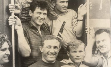 Первый стройотряд едет на целину. 1965 г.