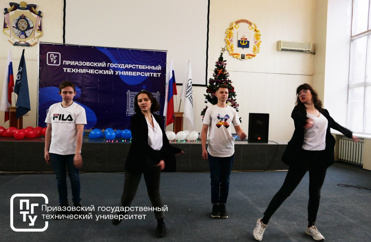 Дебютом студента 2022 начинаем новогодние праздники!