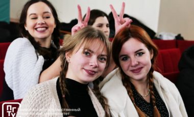 Дебютом студента 2022 начинаем новогодние праздники!