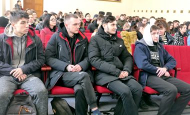 В Приазовском государственном техническом университете состоялась встреча студентов Мариуполя с делегацией общественных организаций Российской Федерации и Донецкой Народной Республики