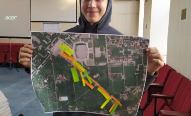 В рамках конкурса тактического урбанизма в сфере развития территорий "Твоё пространство" и запуска Регионального отделения Общероссийской организации "Городские реновации" команды ребят подготовили и презентовали свои проекты в сфере урбанистики.