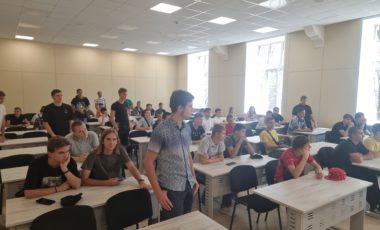 В Приазовском государственном техническом университете проходят встречи ректората с первокурсниками