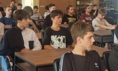 В Приазовском государственном техническом университете проходят встречи ректората с первокурсниками