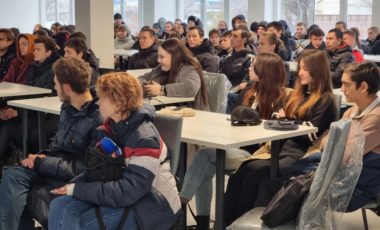 Кто стоит на страже исторических территорий и какое будущее их ждет: в Мариуполе прошел форум Знание.Герои