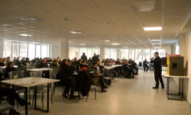 Кто стоит на страже исторических территорий и какое будущее их ждет: в Мариуполе прошел форум Знание.Герои