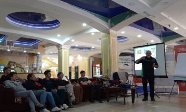 8photo_2024-05-10_21-39-37