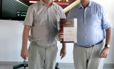 8_2024-06-27_09-30-28