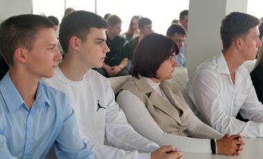 7_2024-09-19_09-38-10