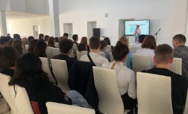 1_2024-10-03_09-06-00