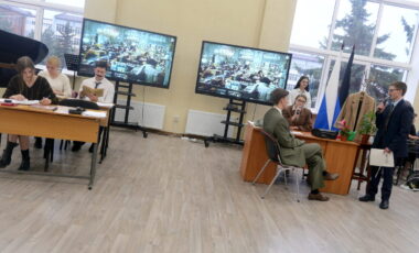 23_02-12-2024_10-04-44