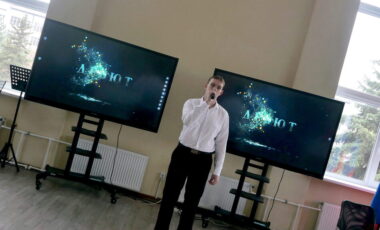 3_02-12-2024_10-04-44