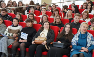 4_02-12-2024_10-04-44