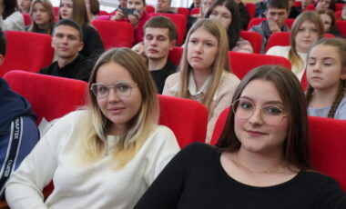 6_02-12-2024_10-04-44