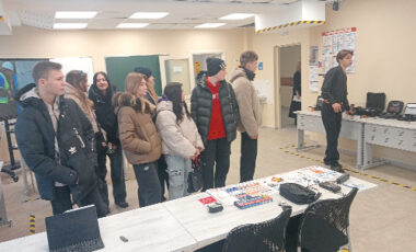 76_22-01-2025_11-32-36