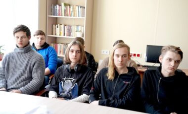 2_24-02-2025_10-39-11