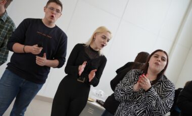 8_03-03-2025_21-55-17