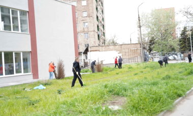 11_27-04-2025_22-05-48