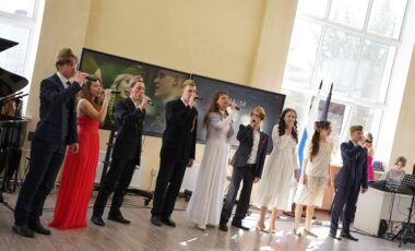 18_30-04-2025_09-52-34