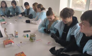 19_25-04-2025_16-07-44