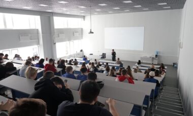 23_04-04-2025_11-03-51