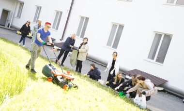 23_23-04-2025_20-04-33