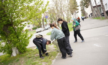 25_27-04-2025_22-05-48