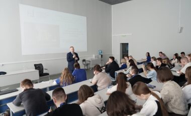 26_04-04-2025_11-03-51