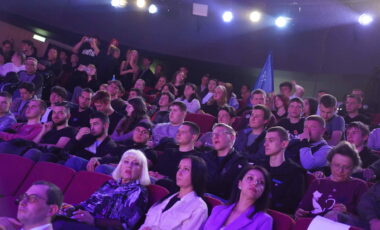 27_21-04-2025_13-18-45