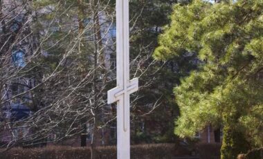 2_04-04-2025_11-03-51