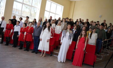 4_30-04-2025_09-52-34