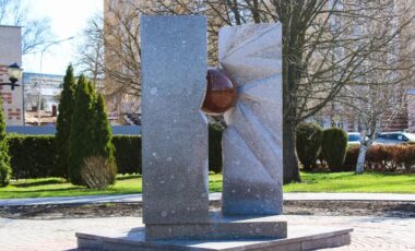 5_04-04-2025_11-03-51