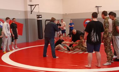 5_05-04-2025_17-59-57