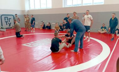 7_05-04-2025_17-59-57