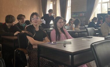 7_27-04-2025_06-16-19