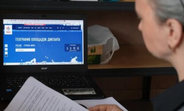 8_27-04-2025_06-16-19