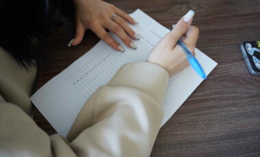 3_08-05-2025_19-35-25