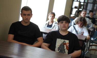 3_08-05-2025_20-12-55