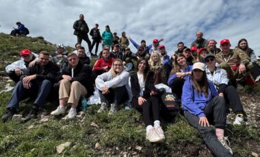 4_05-05-2025_08-47-16