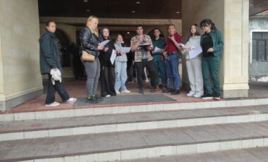 4_06-05-2025_10-21-52