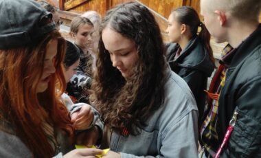 5_06-05-2025_10-21-52