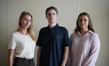 СТУДЕНТЫ УНИЭМ — ОБЛАДАТЕЛИ СТИПЕНДИИ ПРАВИТЕЛЬСТВА РФ НА 2026–2027 УЧЕБНЫЙ ГОД!